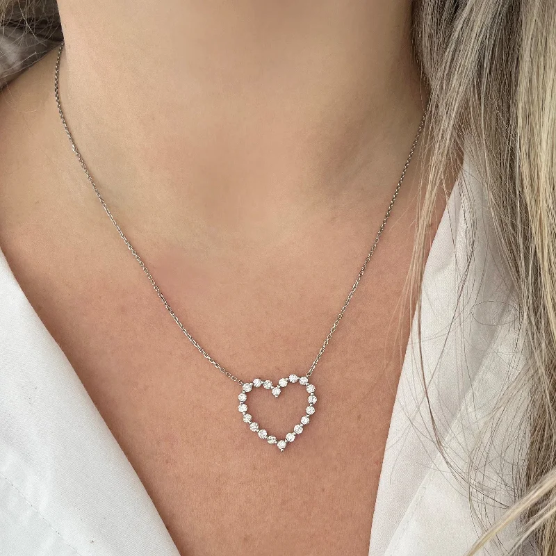 14K GOLD DIAMOND CORINNE HEART NECKLACE